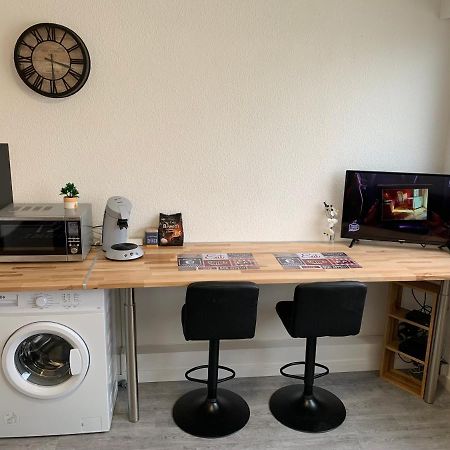 Studio Entierement Renove Avec Parking Gratuit サン・ナゼール エクステリア 写真